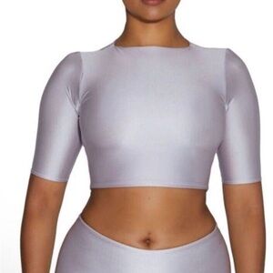 Naked Wardrobe Women’s Sz Medium The Sleek Tee Lavender Gray Crop Top
